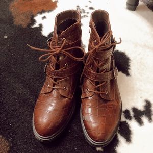 JustFab Shoes - Brown boots JustFab Shoes - Brown boots